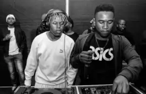 Distruction Boyz - Ambulance